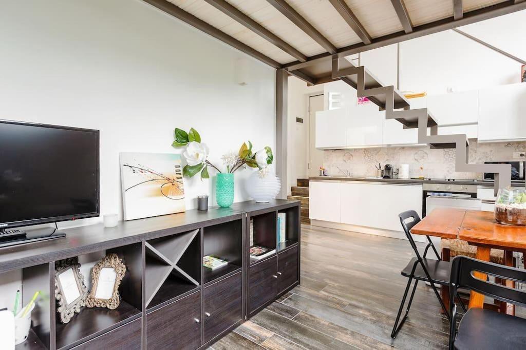 Navigli Luxury Loft - Apartment In Milano Екстер'єр фото